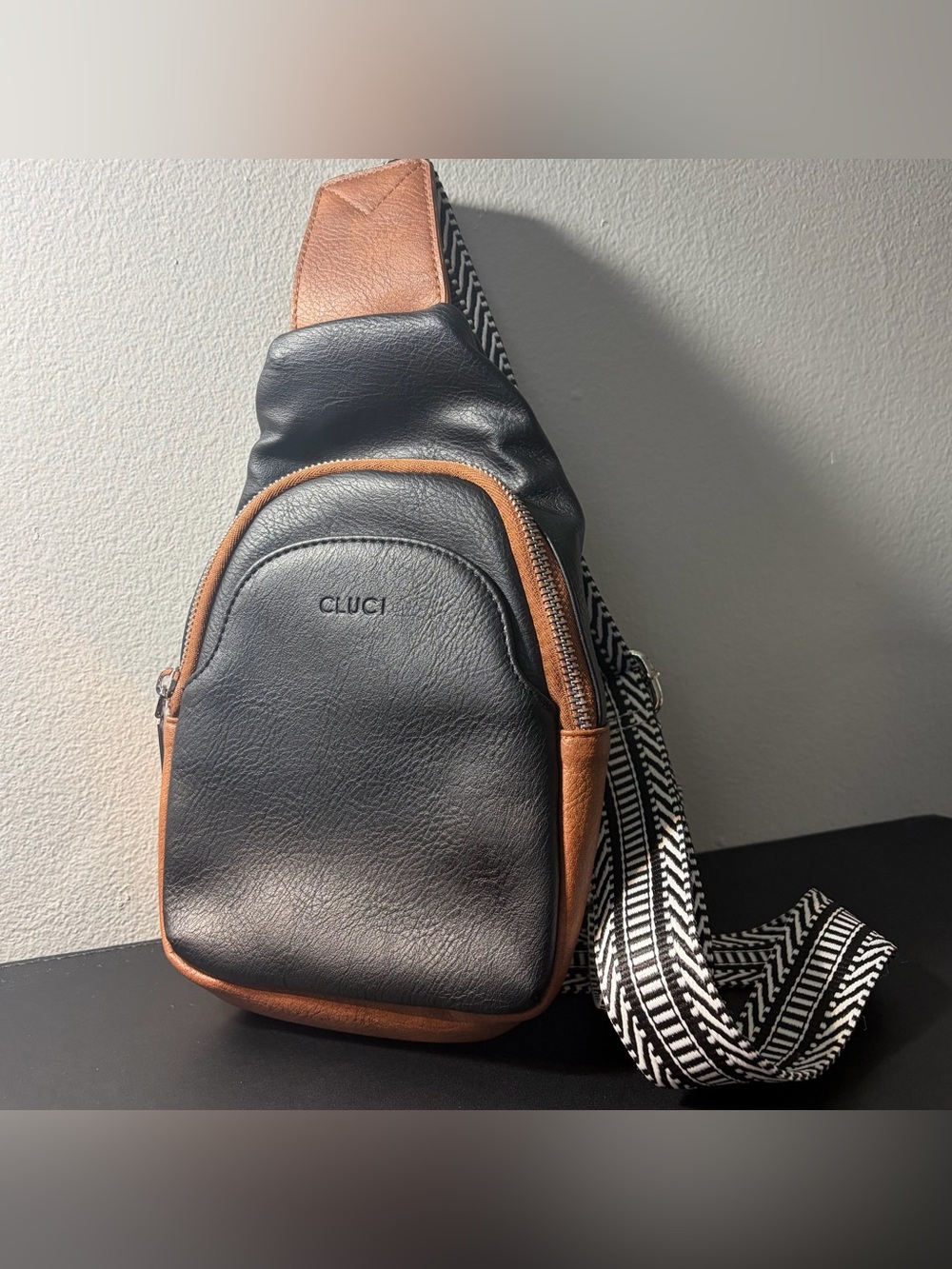 CLUCI Sling Bag for Women Leather Women's Backpack Small Convertible Backpack